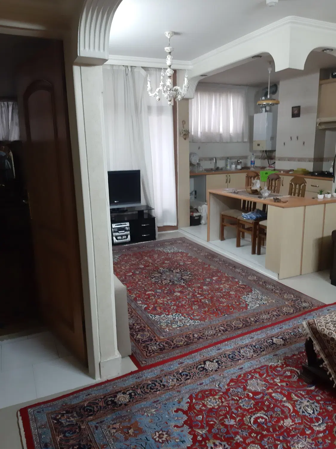 آپارتمان آبشار۶۵ متری