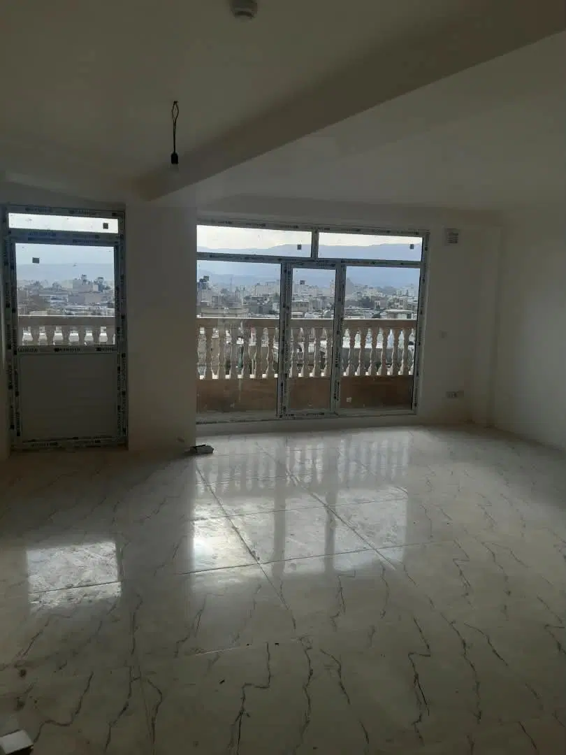 خیابان منوچهری آپارتمان سه خوابه 165متر