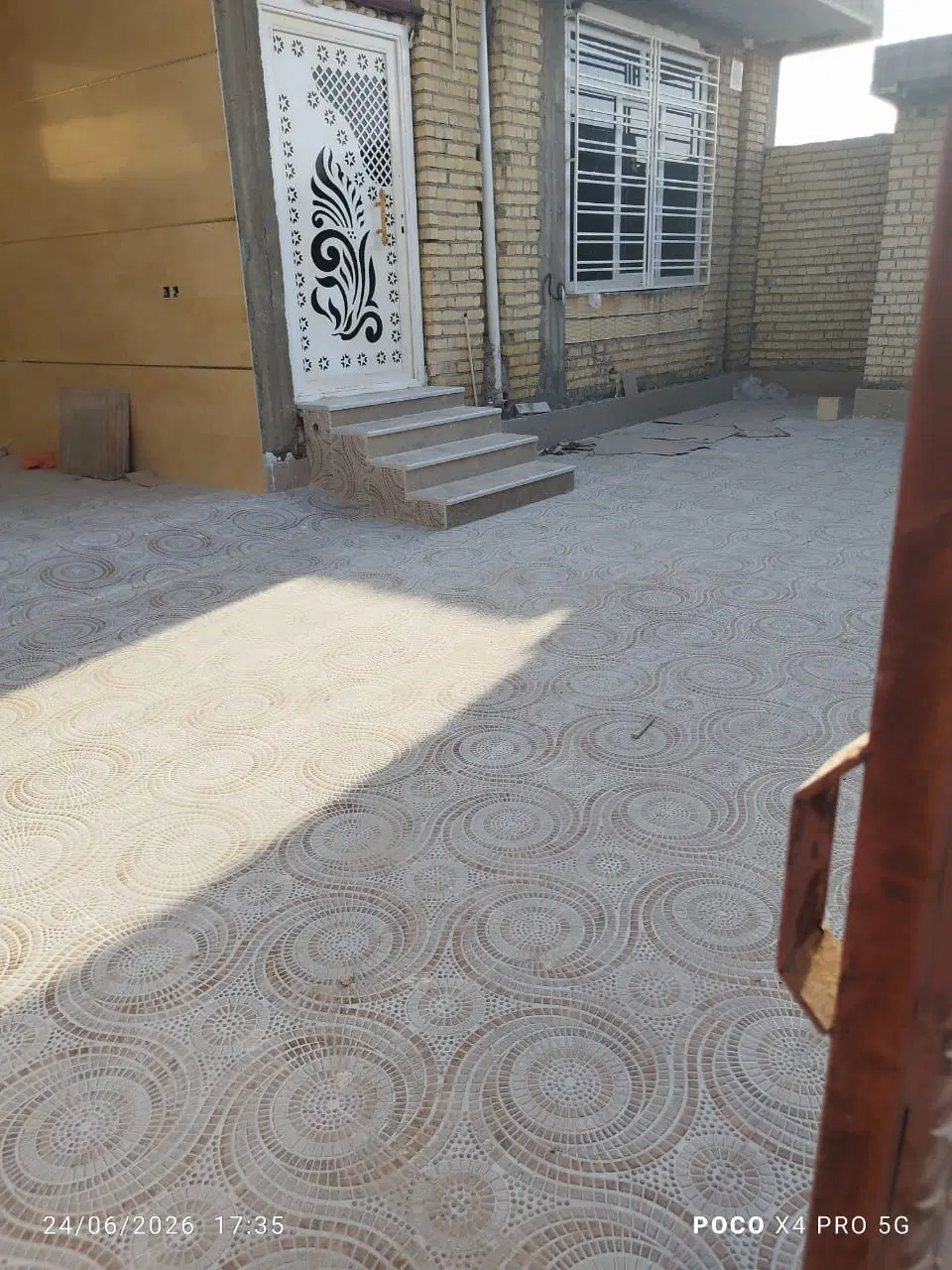 ....