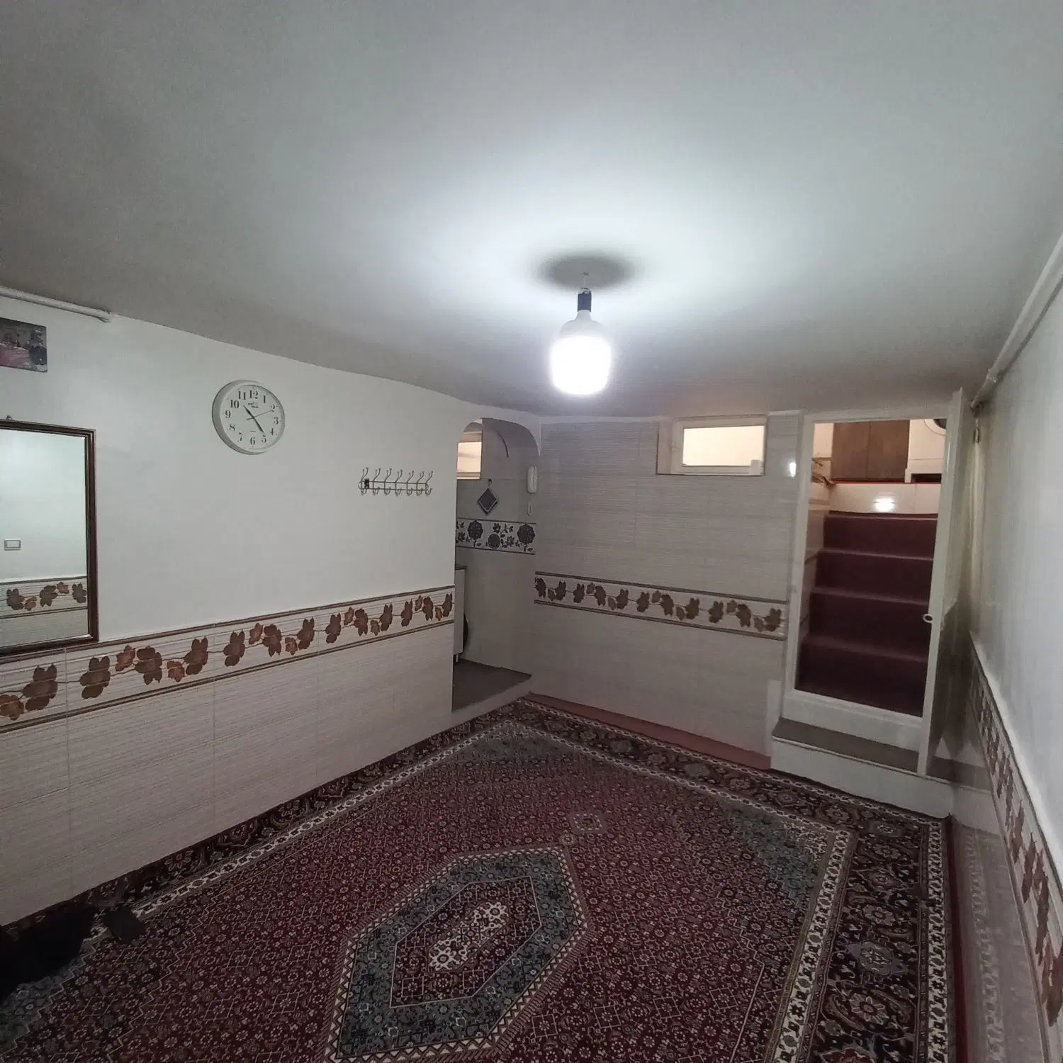 خانه فروشی در بیسیم