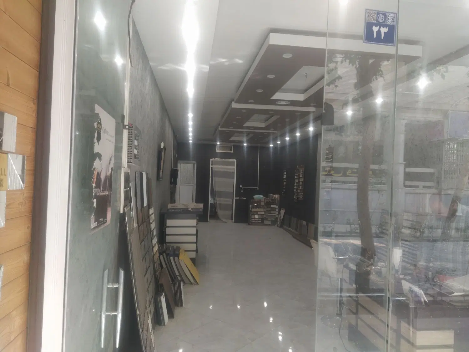 اجاره مغازه میدان انقلاب چهارباغ عباسی
