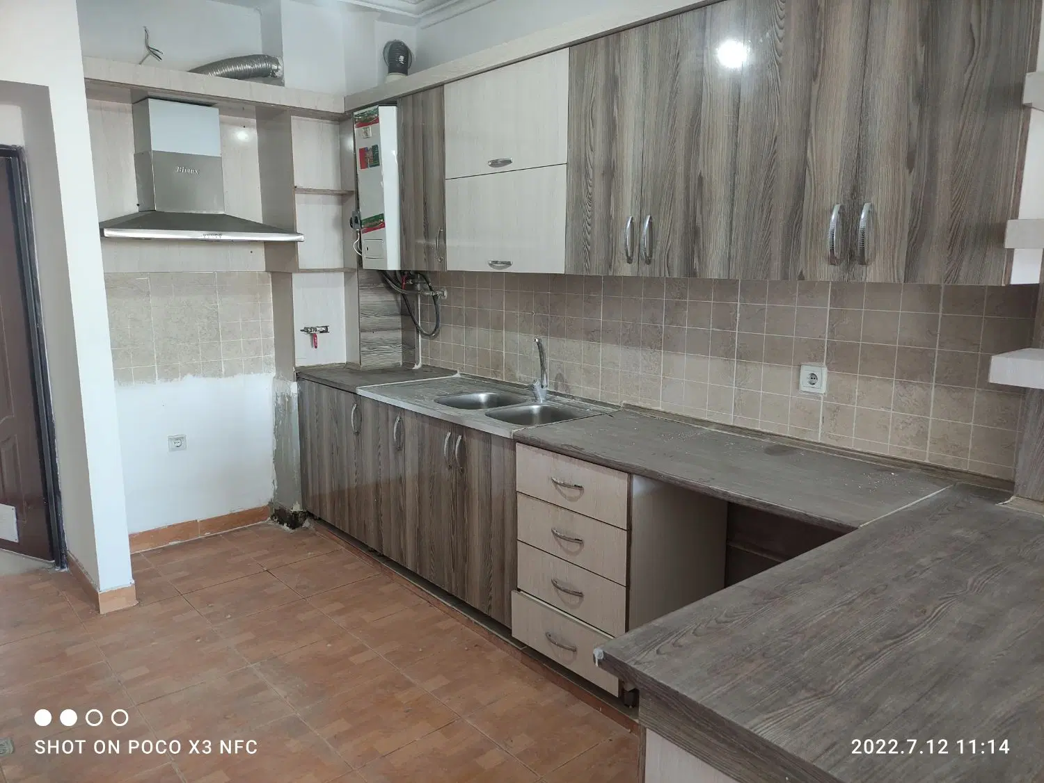 ۱۰۵متر ابتدای شکری جنب بازار گل