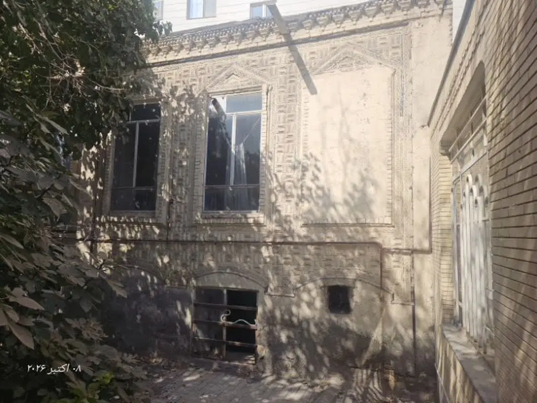 خانه ویلایی 300مترشهدا