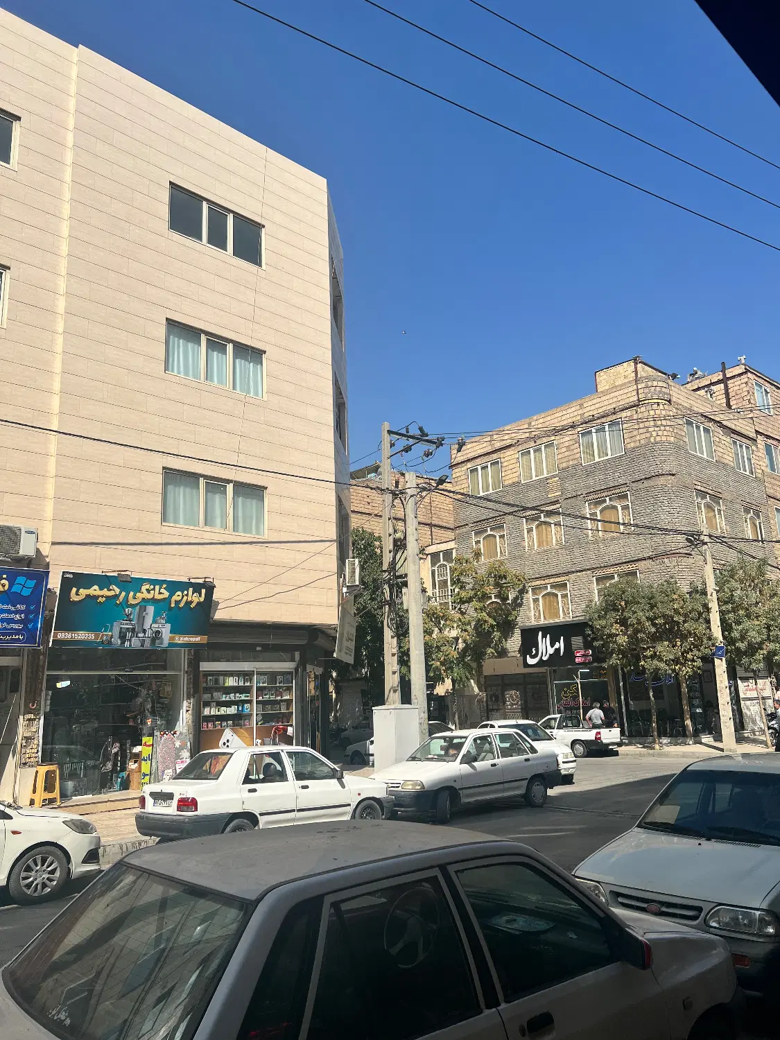 ۱۳۵ متر سردونبش