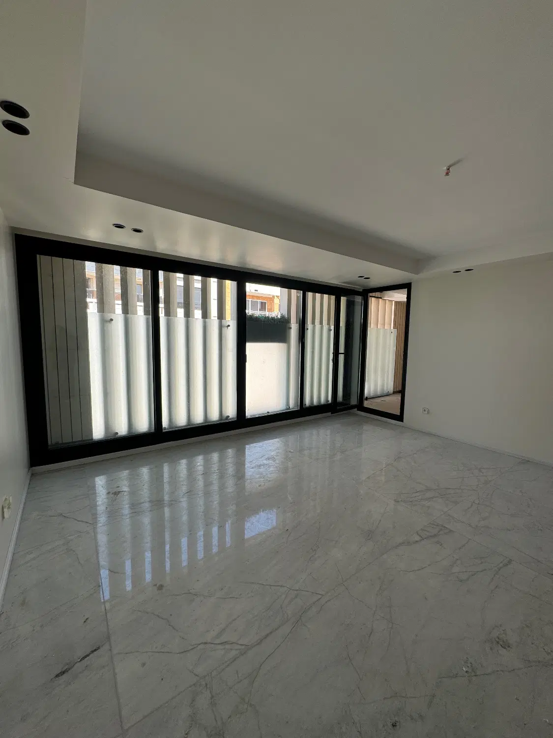 دوبلکس دربست حیاطدار شیخ صدوق اداری