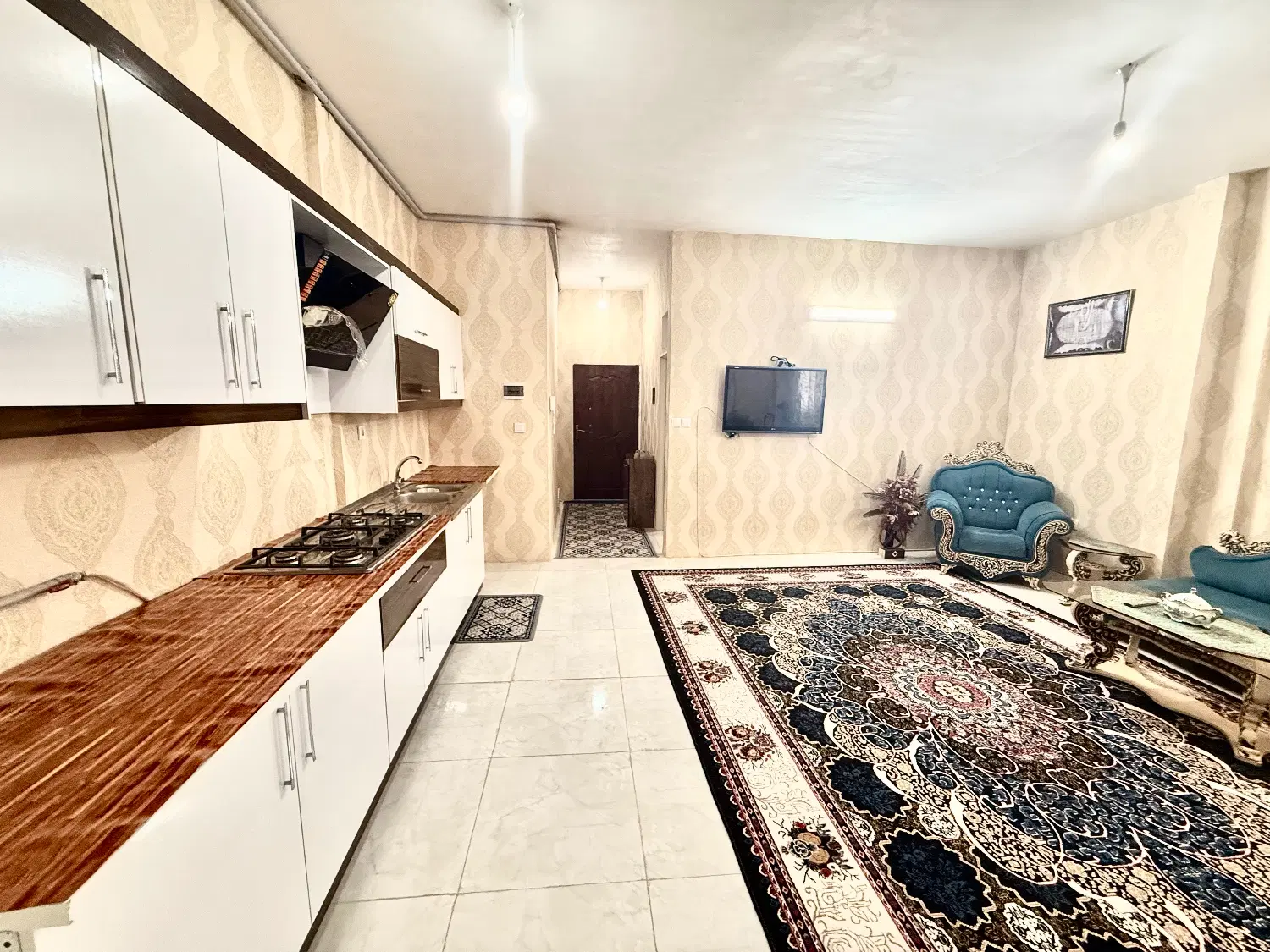 آپارتمان ۵۰ متری ، فکوری ۵