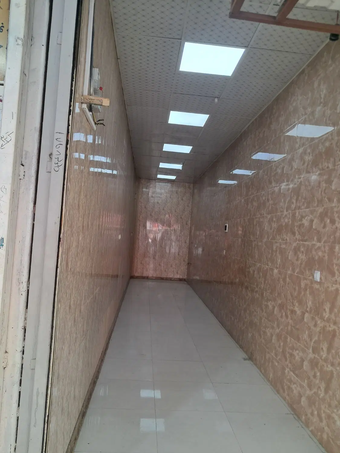 مغازه مسکن خیابان لاله