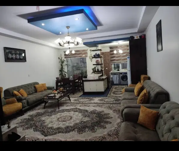 ۸۷ متر آزادی استاد معین