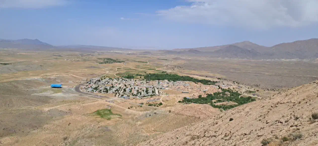 ۸۰۰ متر زمین در محدوده چاه صاحب