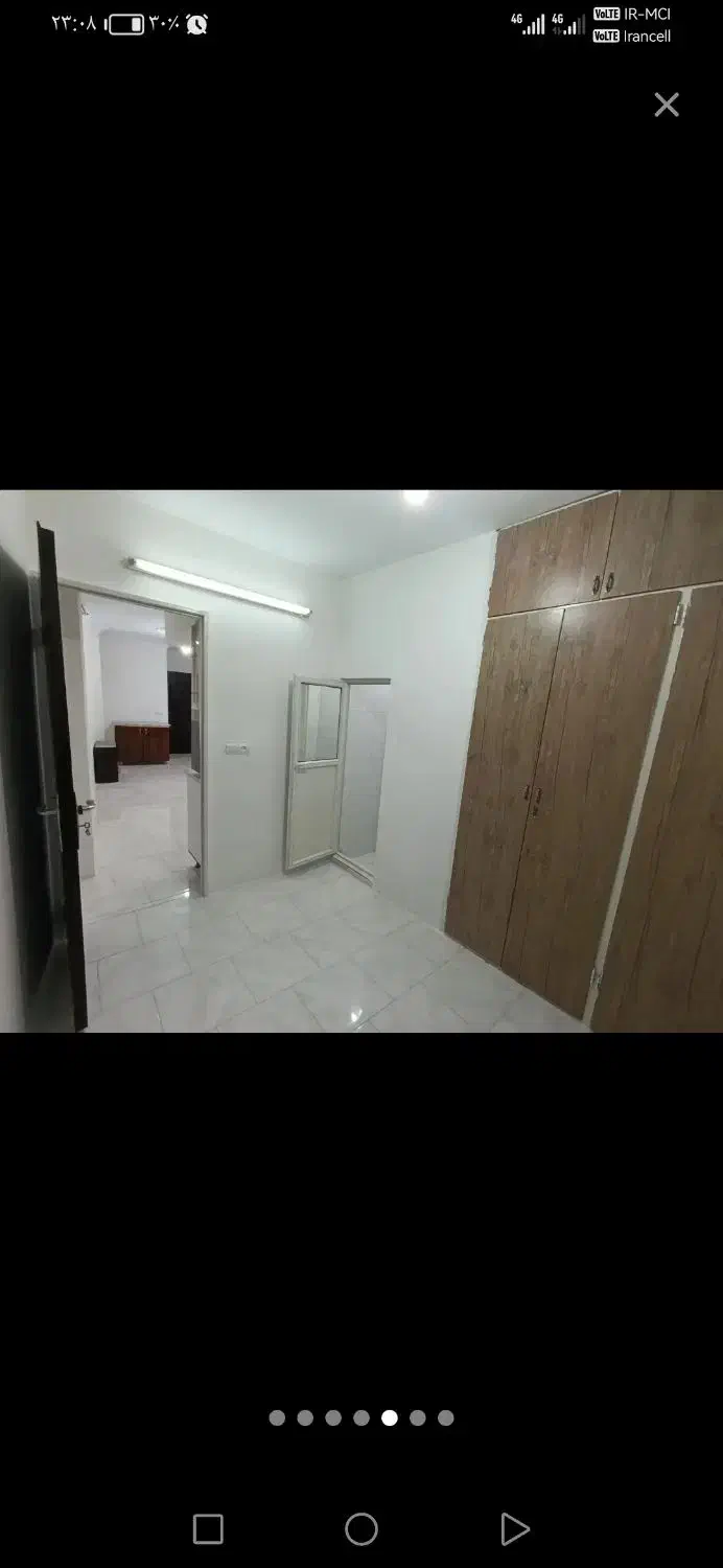 خونه طبقه همکف سکو بلند عمارت
