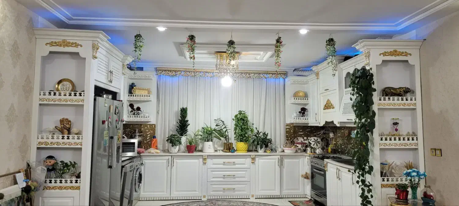 آپارتمان ۷۵ متری (پارکینگ و آسانسور)