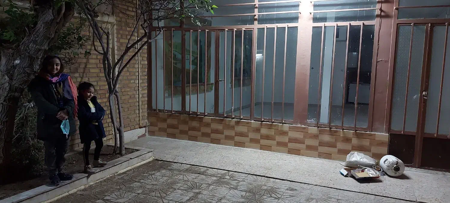 ۱۲۰ متر ویلایی ، دربست