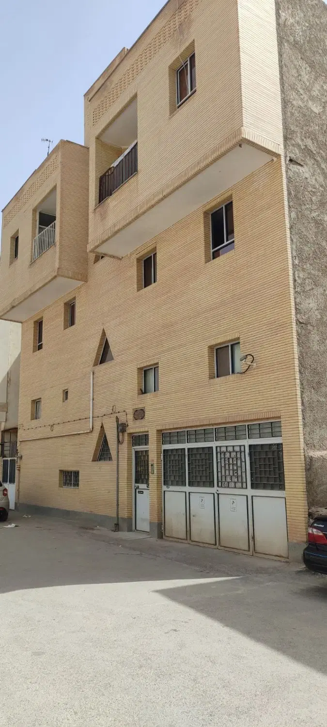 آپارتمان فروشی پروین اعتصامی