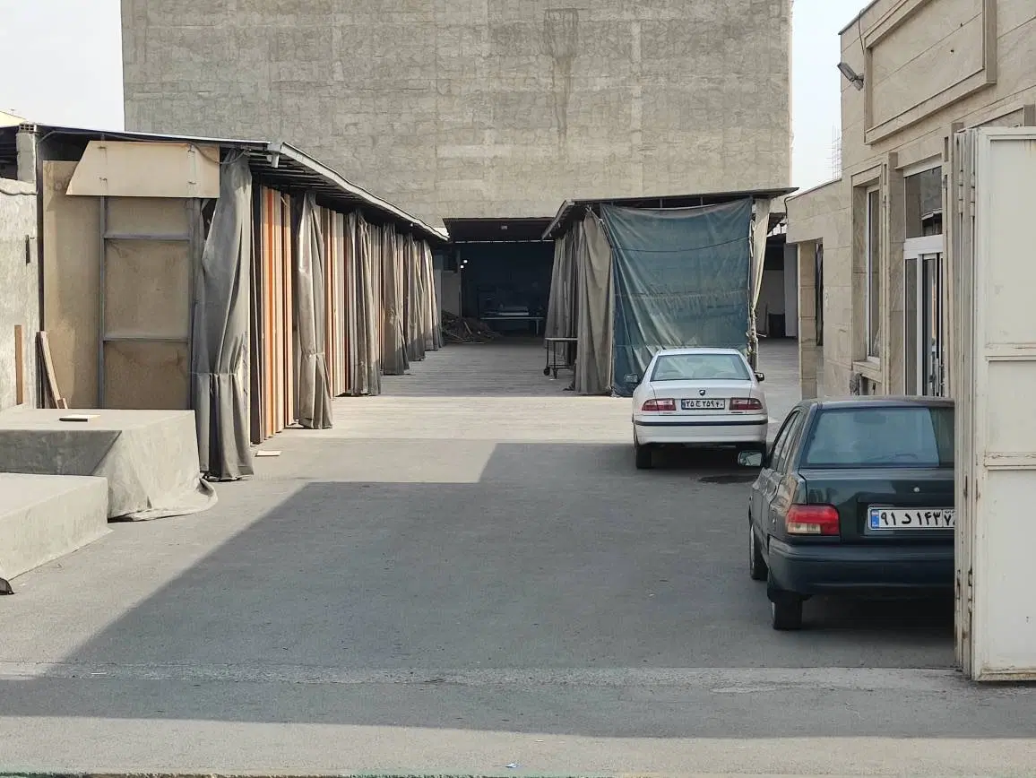 تجاری ۱۳۶۵ متری بر جاده ملارد