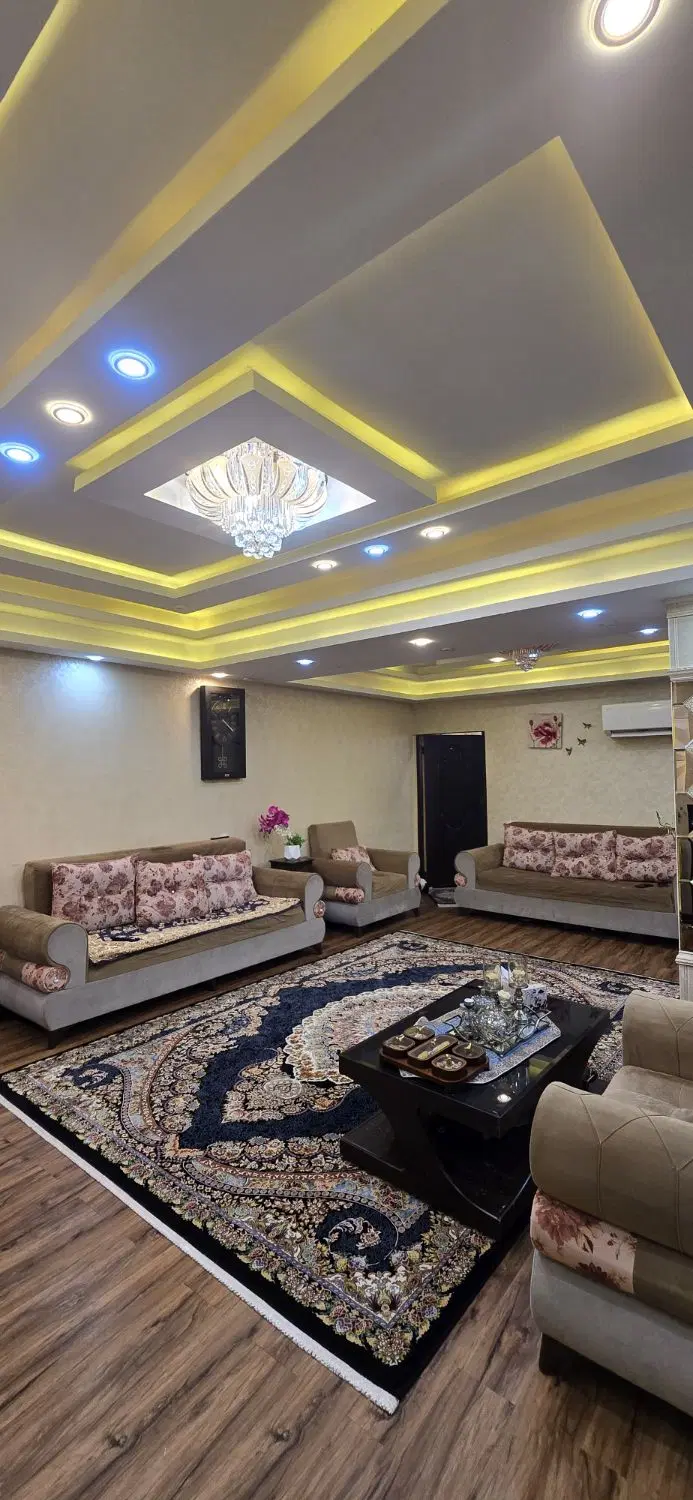 ۱۰۰متر واحد مستقل بهارستان