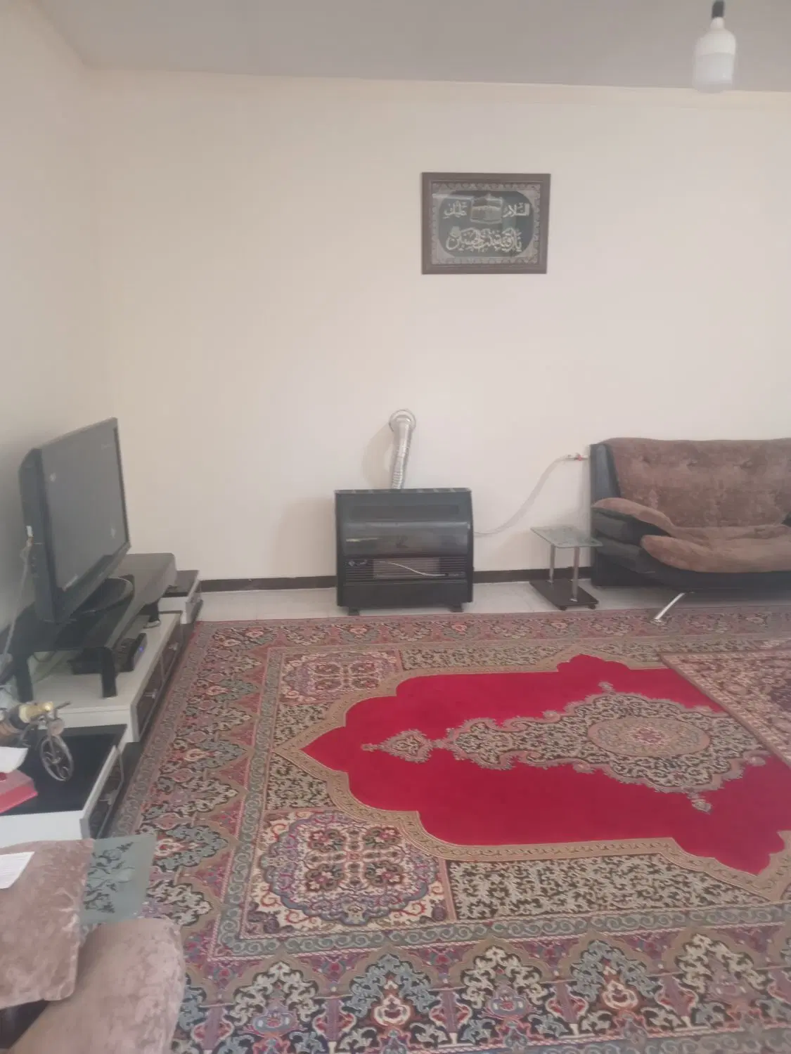 منزل ۱۰۵ متری فدک