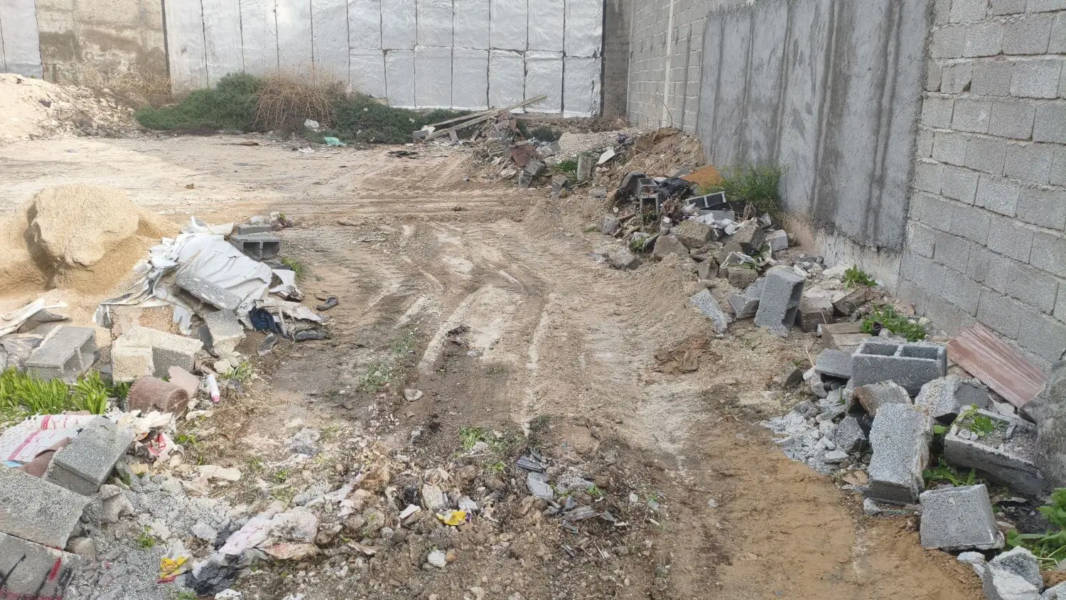 فروش زمین ۱۳۷ متری تنگک