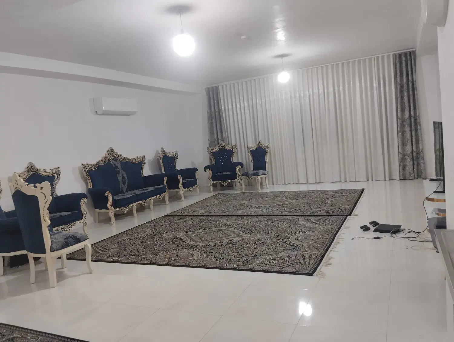 آپارتمان 150متری طبقه دوم