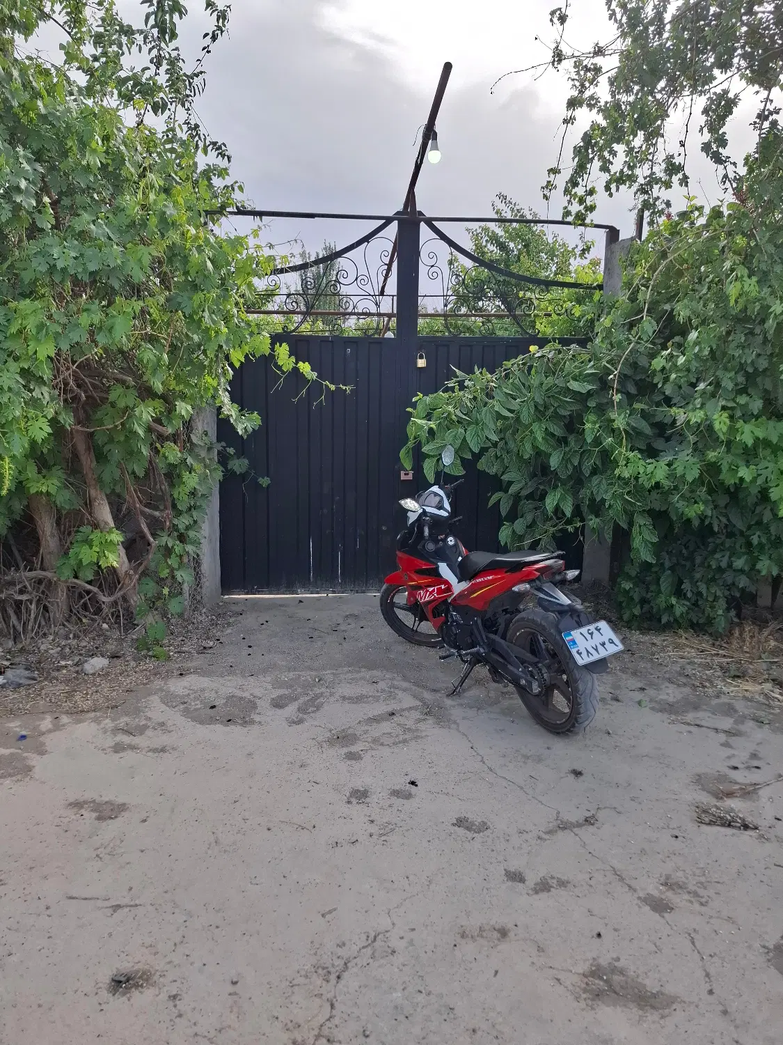 ۵۰۰ متر باغچه کهریزک