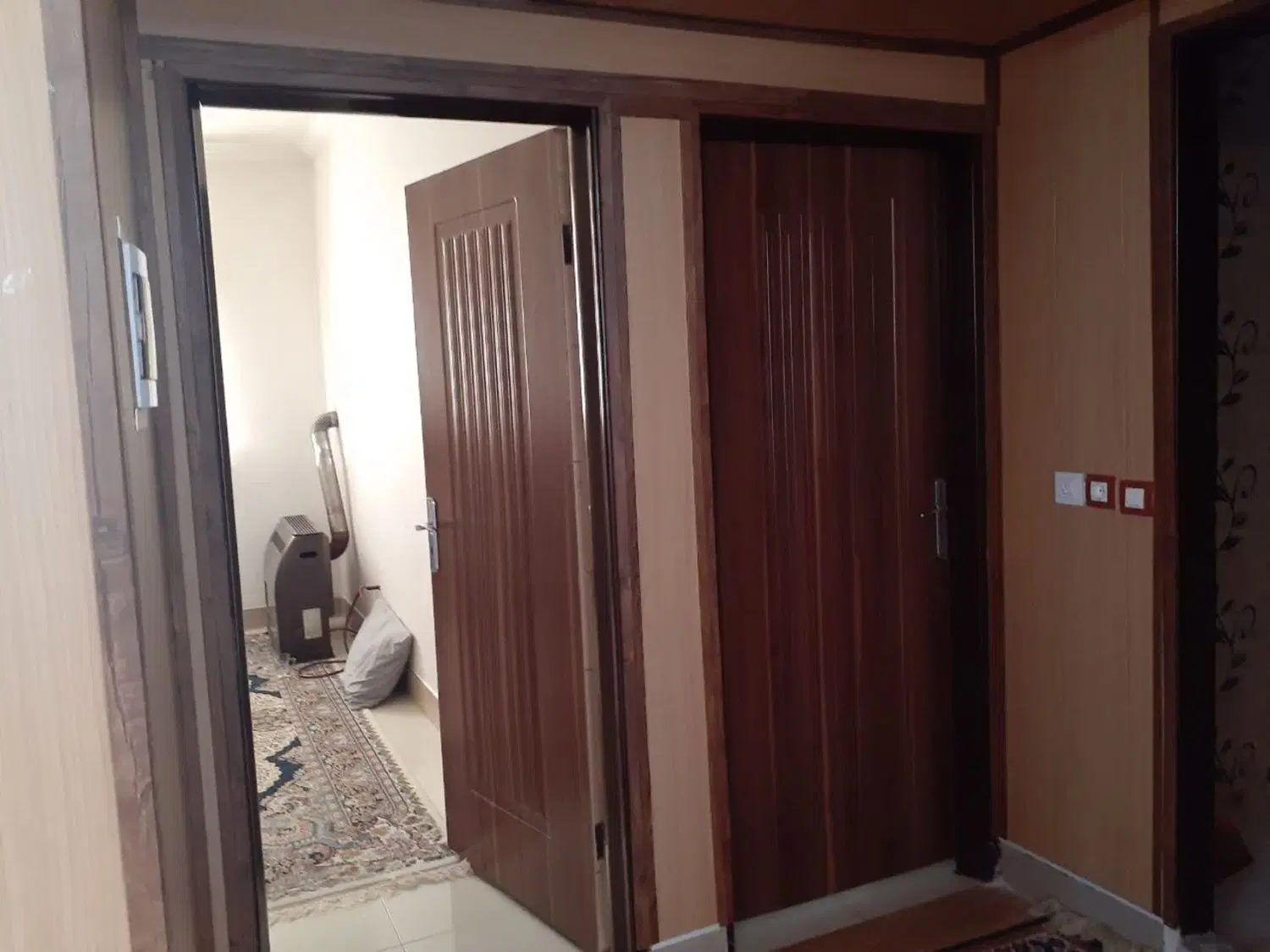 ویلایی ۲۰۰ متری در بهترین خیابان گلبهار