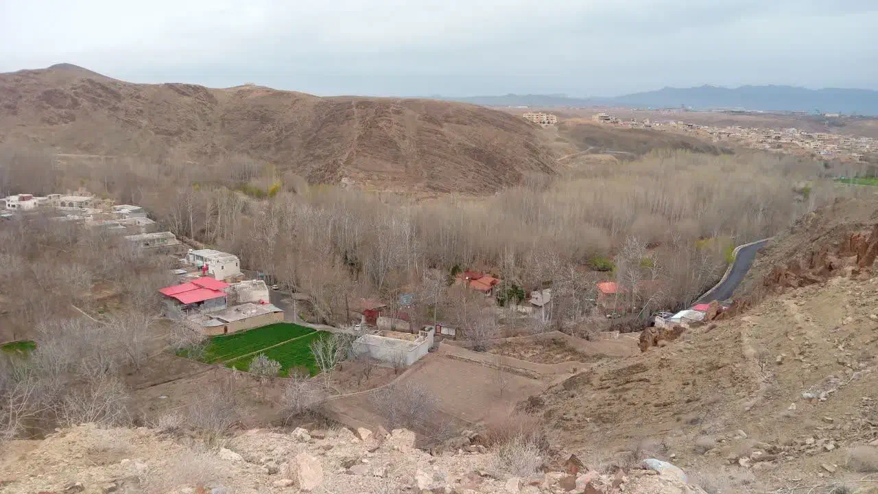 فروش زمین مسکونی مشرف به رودخانه