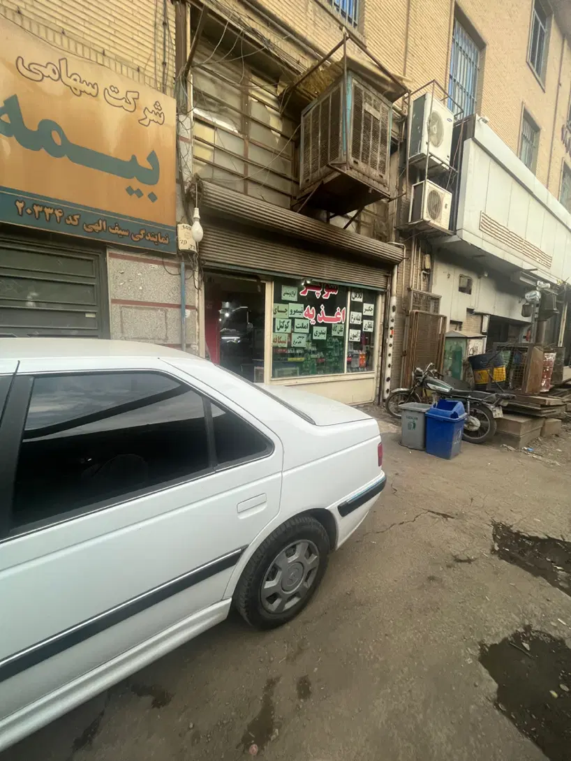 اجاره مغازه _ساندویچی _۴۰متر_فعال با کلیه لوازم