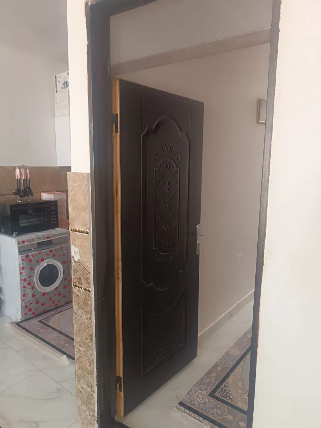 حیاط مسکونی 80متری در جاده سلماس کوی سالار و لاله