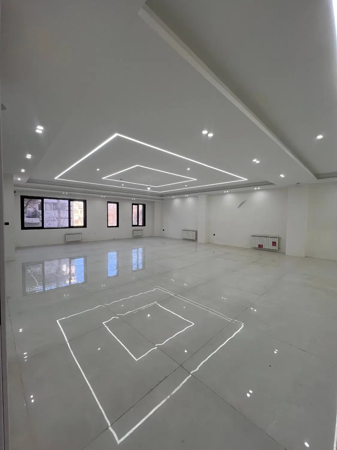 اپارتمان ۱۸۰ متری لاکانی عطا افرین