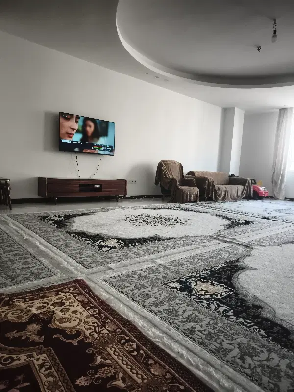 فروش خانه ویلایی ۲۴۰متری کلنگی