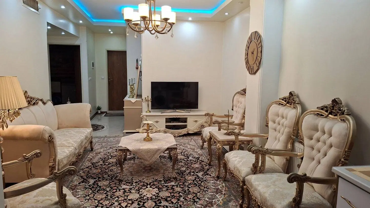 65 متر- دو خواب- تک واحدی - تهرانسر -پاسداران
