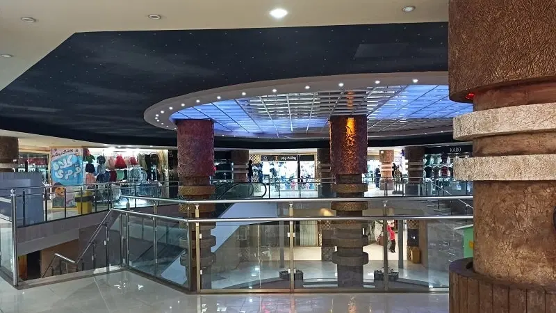 مغازه ۱۸ متری در پاساژ طوبی