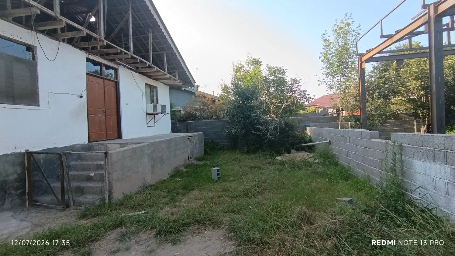 ویلایی ۳۰۰متری سند دار
