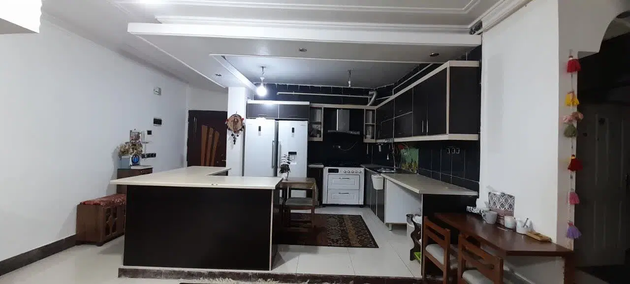 رهن کامل یک واحد آپارتمان نبش ارش۶