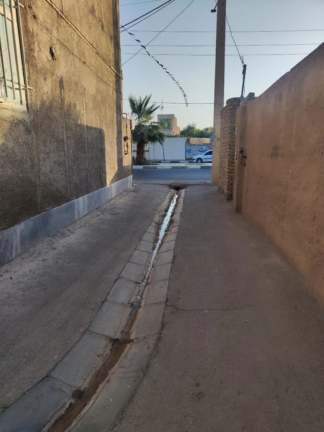 فروش خانه کلنگی در قلعه خواجه ورامین