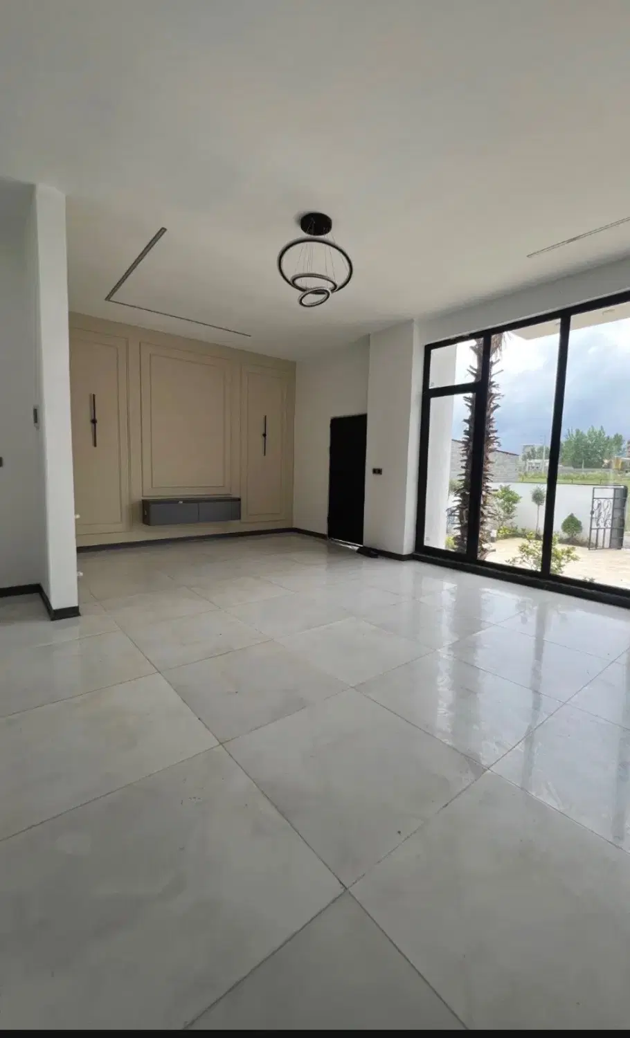 ویلایی سه خواب کلیدنخورده صدرا فاز یک