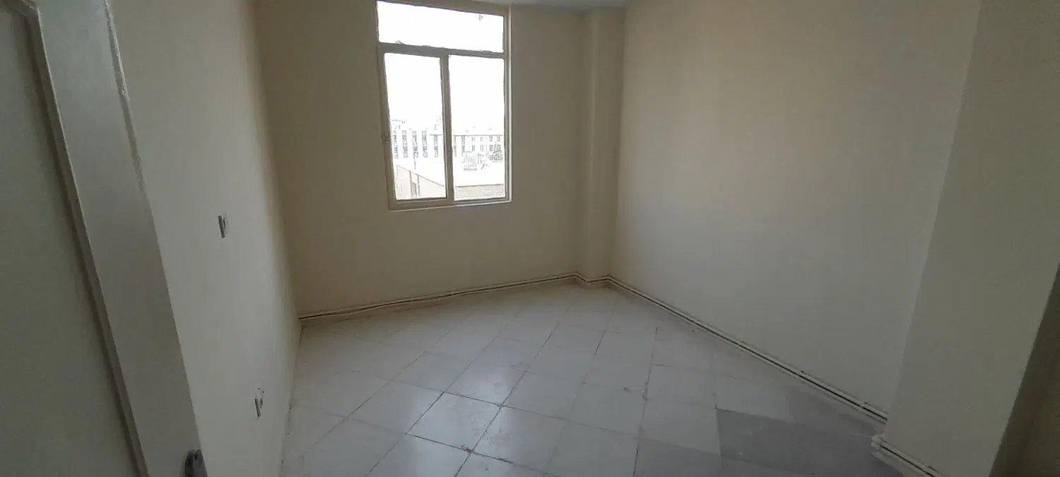 اجاره خانه ۹۵ متری تخلیه و رنگ شده در فردیس