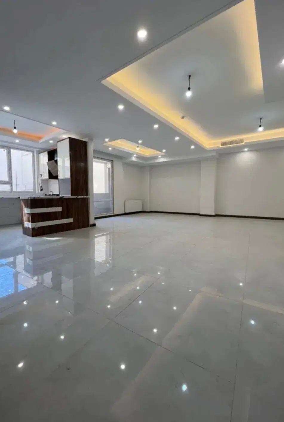 فروش واحد ۱۲۵ متری کلید اول اصلی مهرشهر