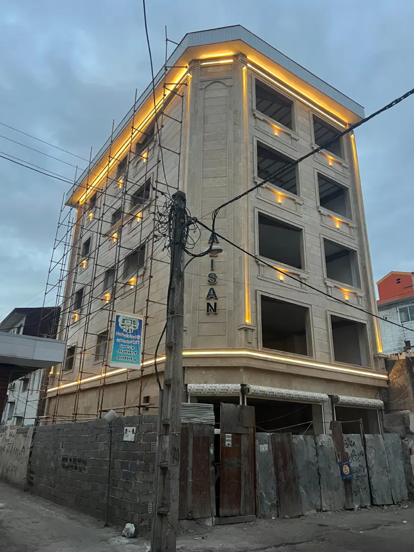 اپارتمان نوساز تک واحدی