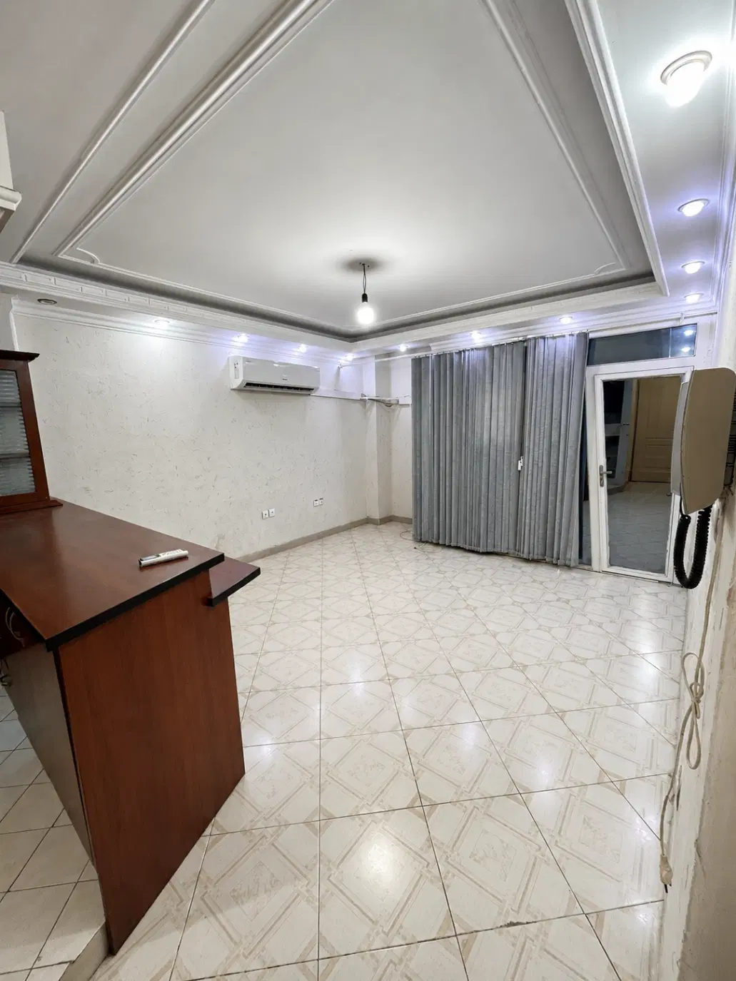 رهن و اجاره واحد ۱ خوابه (خیابان دانشگاه