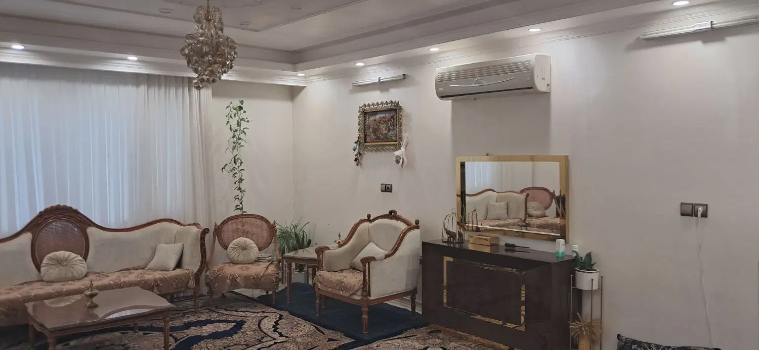 واحد۱۲۰ متری سندسه دانگ