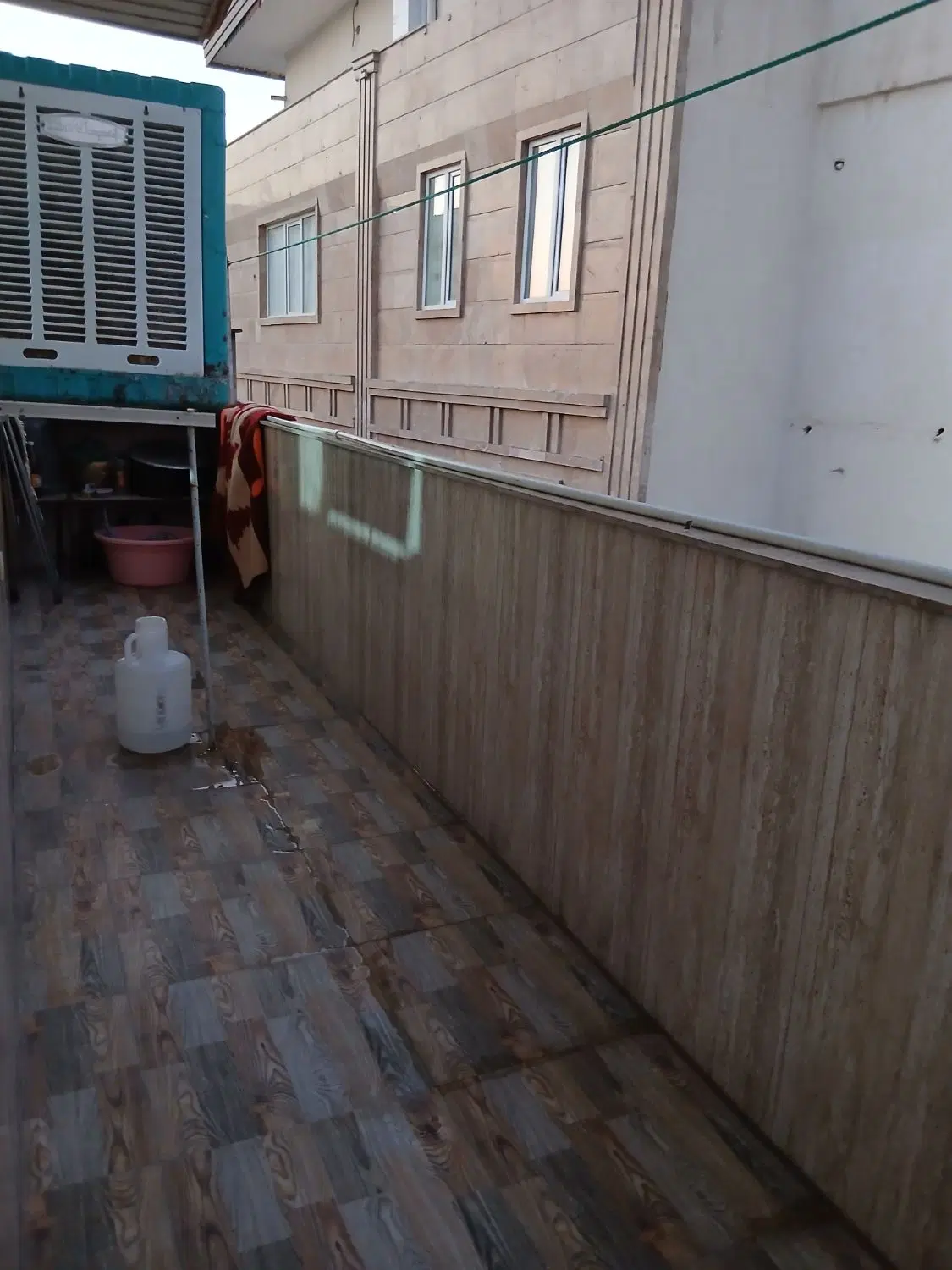 آپارتمان  ۱۰۰متری شیک