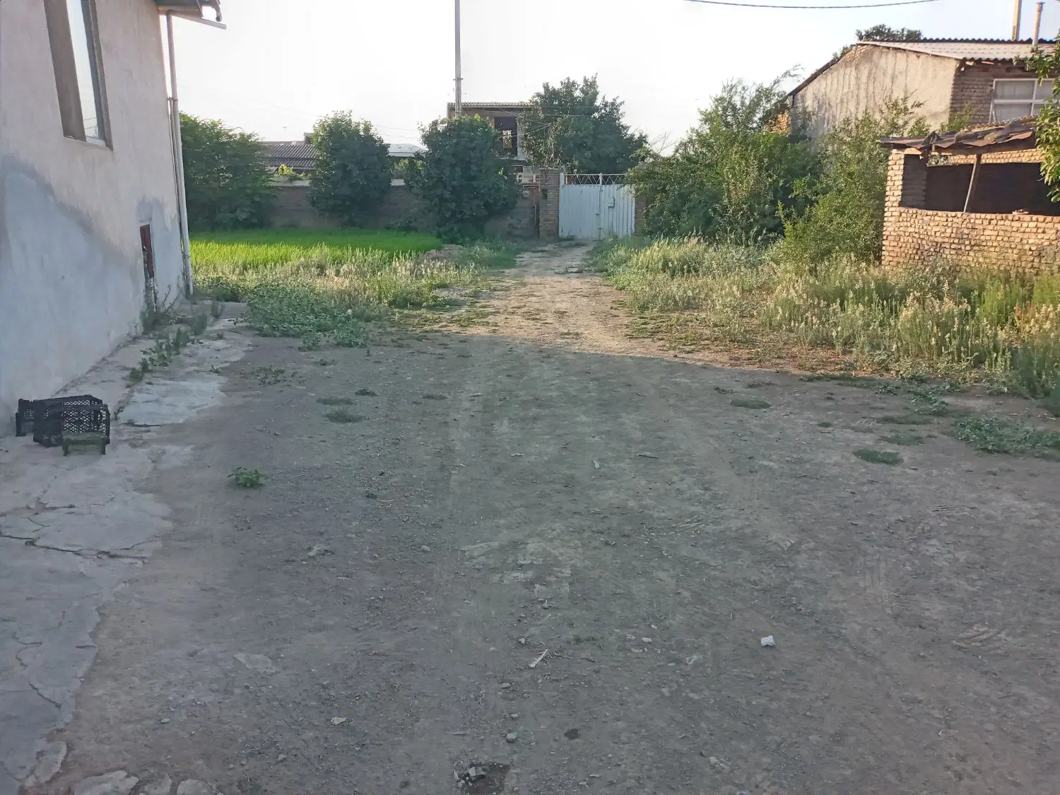 یک قطعه زمین مسکونی درروستای نوده ملک