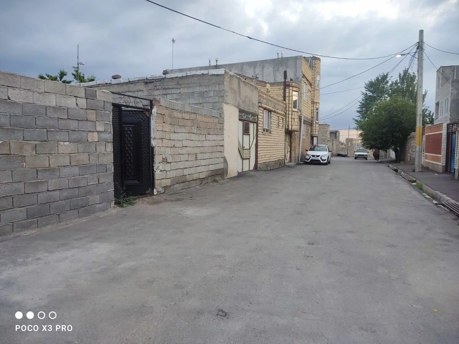 زمین مسکونی