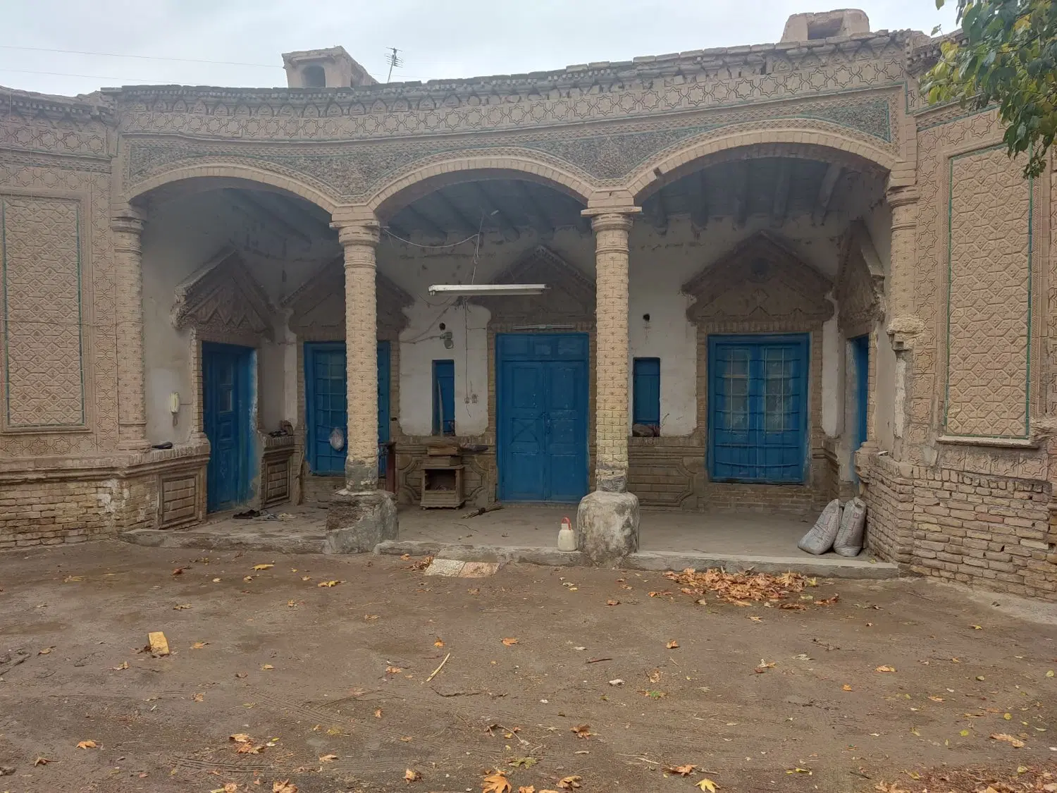 باغ حدود 100سال به بالا در نیشابور