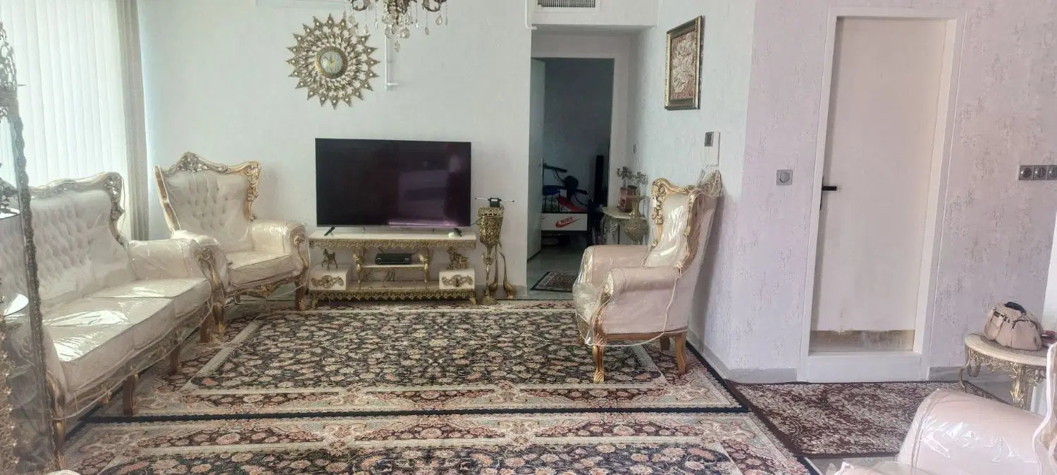 آپارتمان ۸۳متری خیابان خرم مجتمع گلها