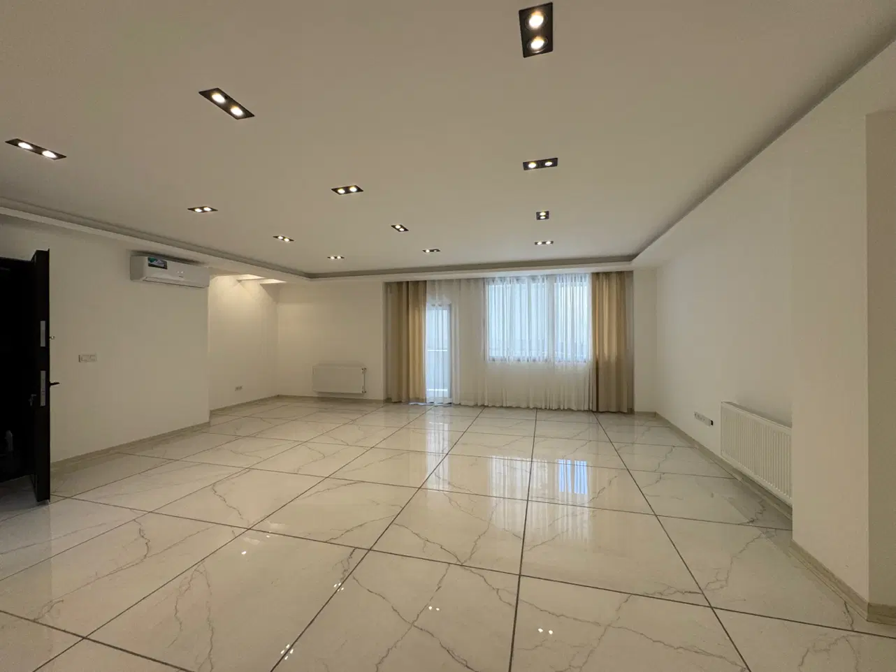 رهن و اجاره آپارتمان ۳ خوابه فوق لوکس مستردار