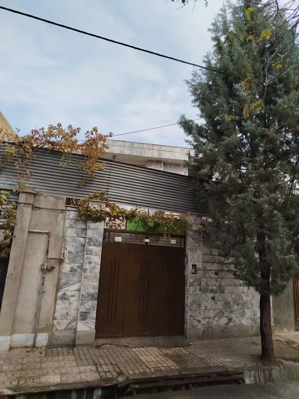 خانه ویلایی کنار پارک ..جنگلی..
