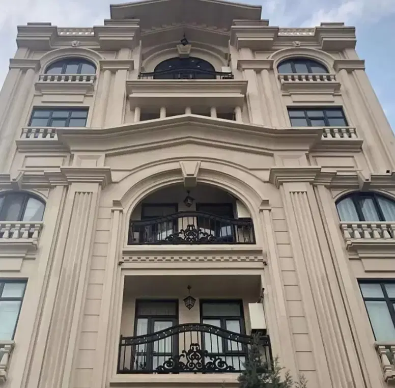 واحد ۱۴۶ متری نوساز  داریوش ،ولیعصر ۲