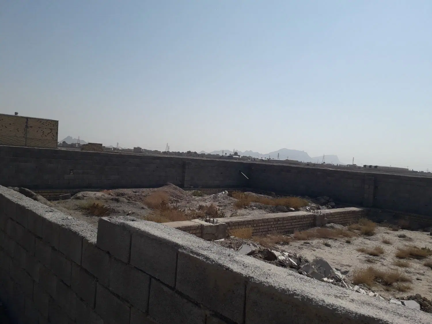 چهار دیواری کانال نور بخش