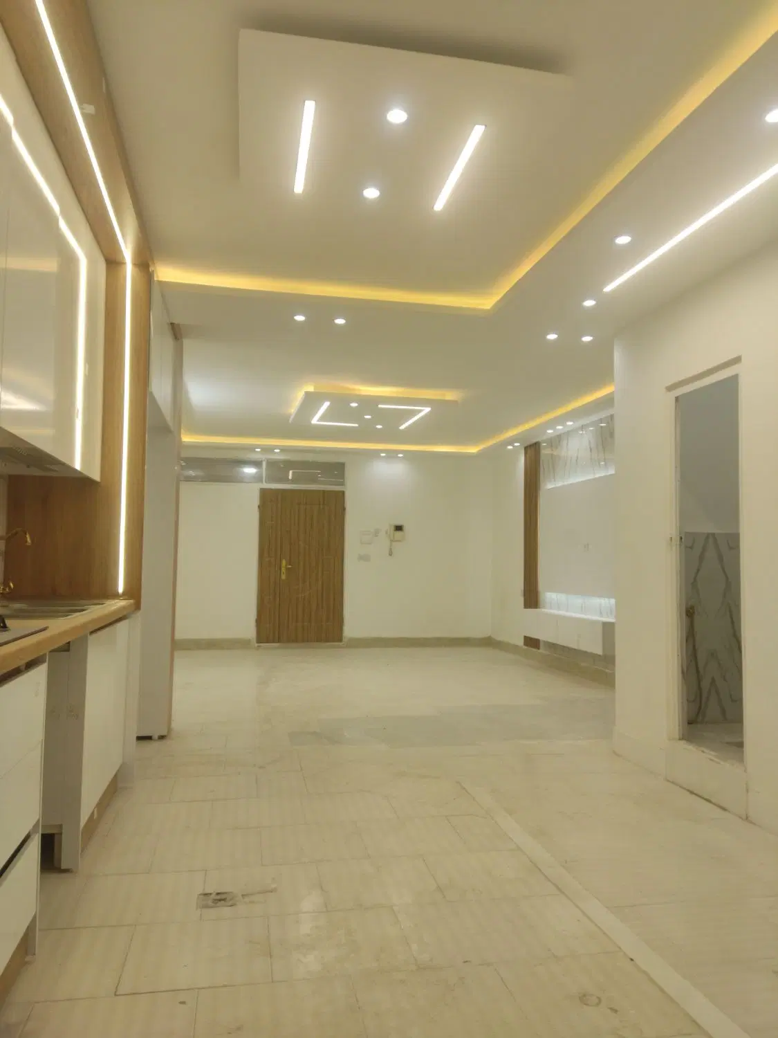 همکف راه جدا_100 متری_پارکینگ اختصاصی